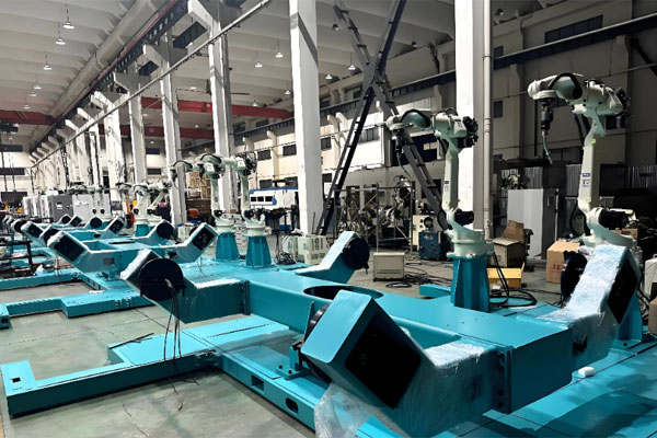 机械手为工业生产带来智造新活力！